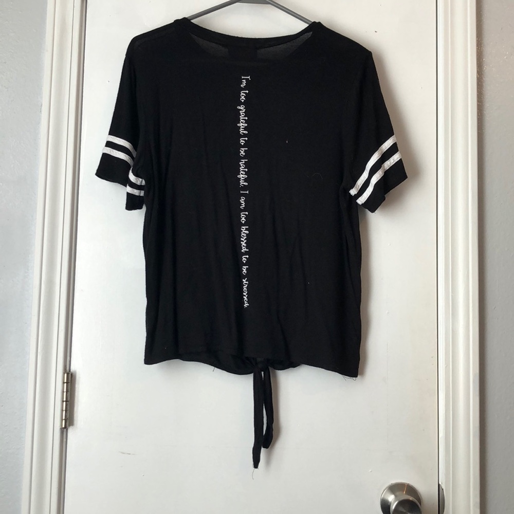 t-shirt - Picture 2 of 2